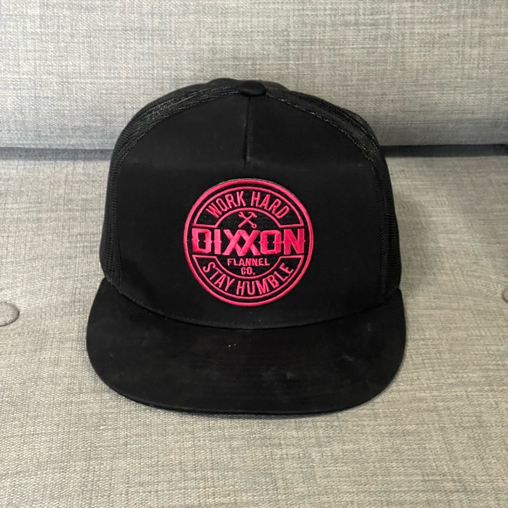 Dixxon Womens Flatbill